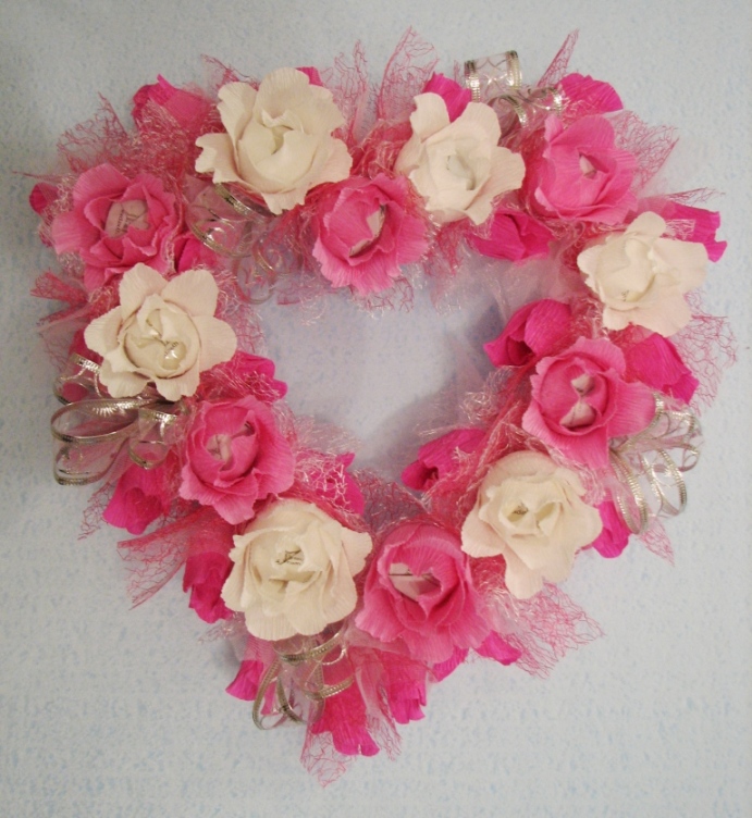 сердце из конфет